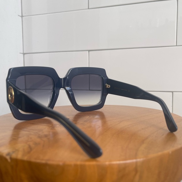 Authentic Gucci Oversized Sunglasses 0178s Blue - Picture 5 of 10
